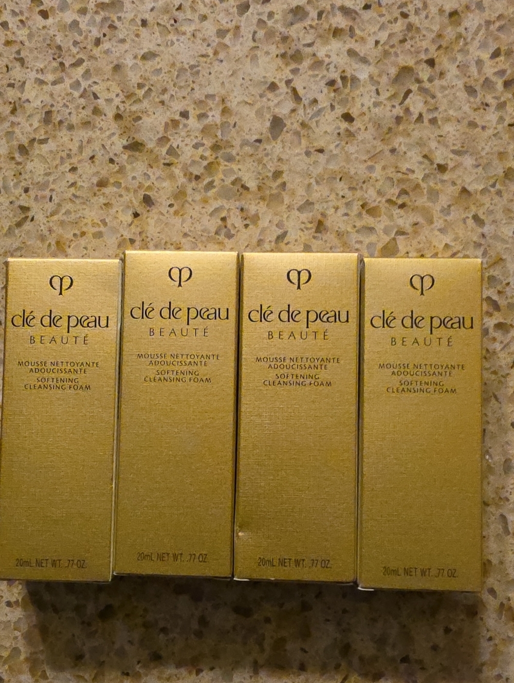 Four Softening Cleansing Foam